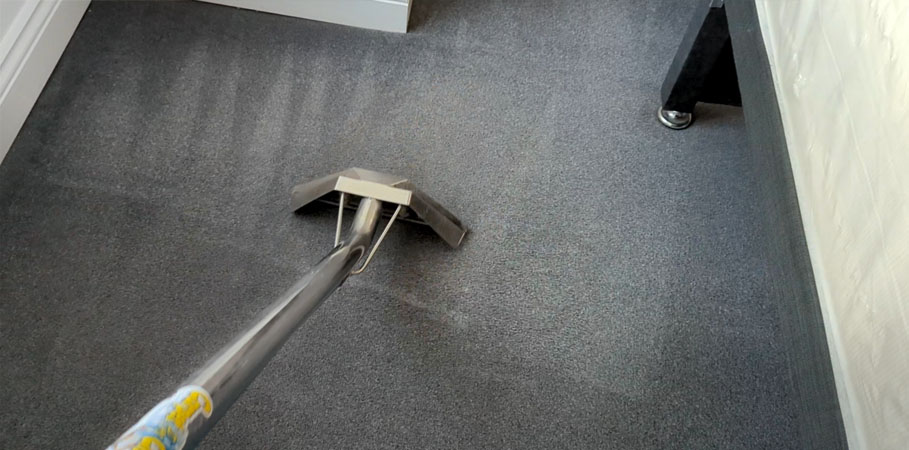 Dark carpet cleaning in Wallasey